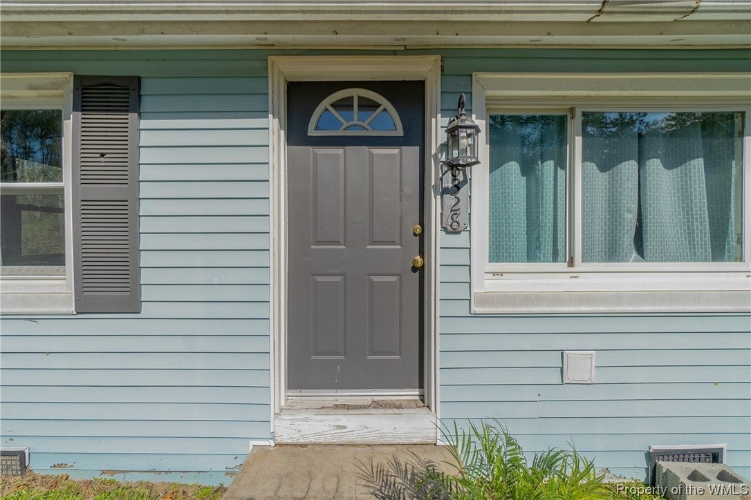 6328 Belroi Road Gloucester, VA 23061 - Photo 5 of 34 Gallery Image 5