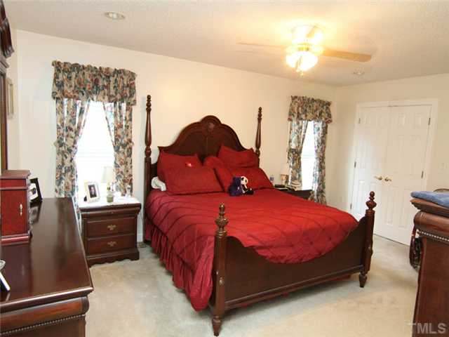 1204 Patterson Road Durham, NC 27704 - Photo 13 of 25