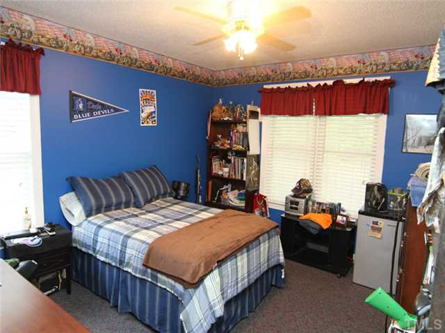 1204 Patterson Road Durham, NC 27704 - Photo 16 of 25