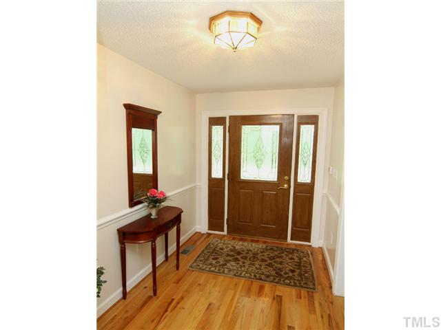 1204 Patterson Road Durham, NC 27704 - Photo 3 of 25