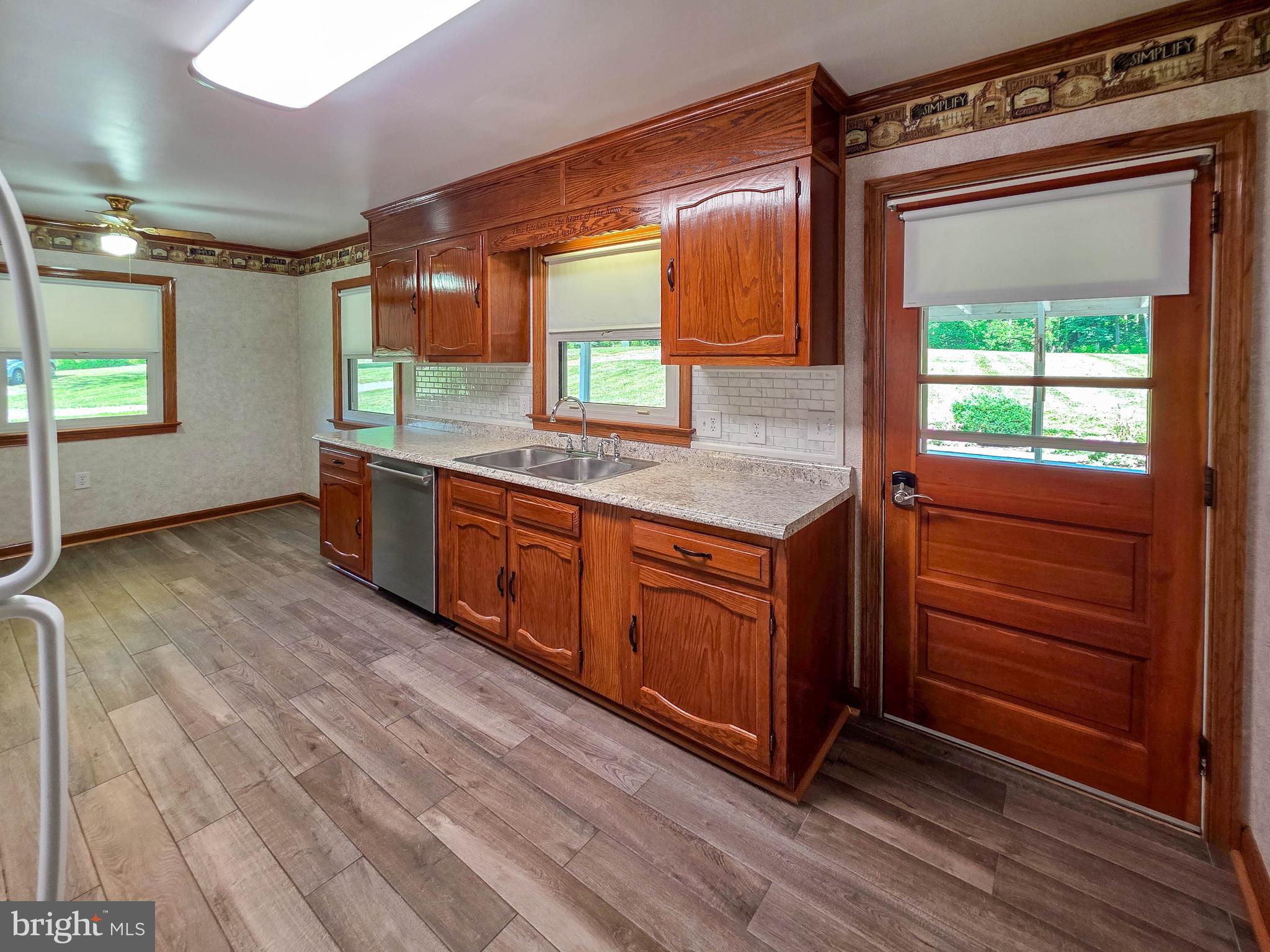8522 Neck Road Williamsport, MD 21795 - Photo 6 of 56