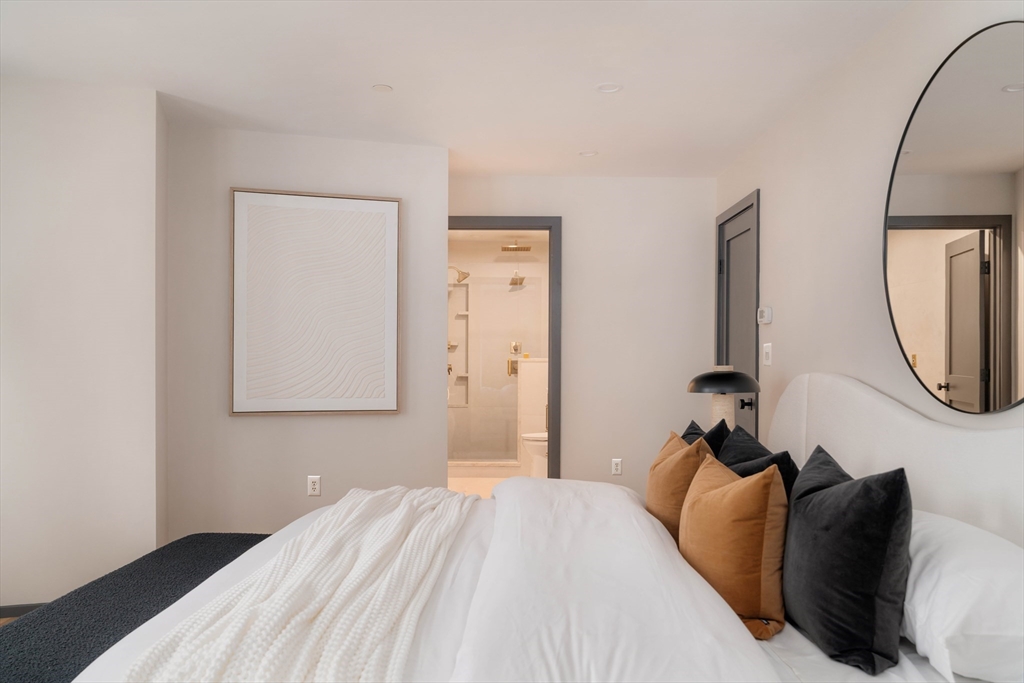 31 Highland Road, Unit 1 Brookline, MA 02445 - Photo 28 of 34