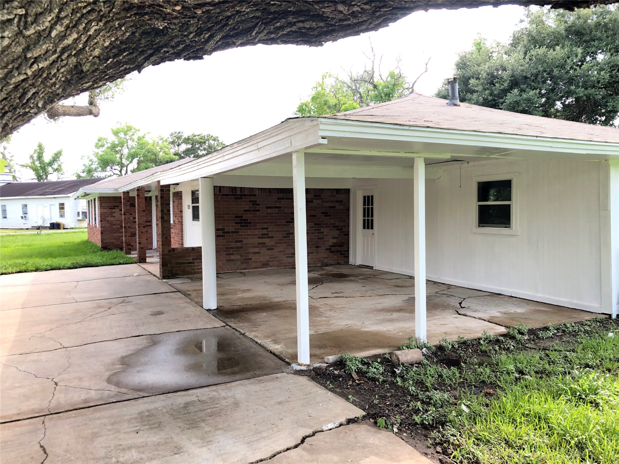 120 Shanklin Road Angleton, TX 77515 - Photo 32 of 32 Carport