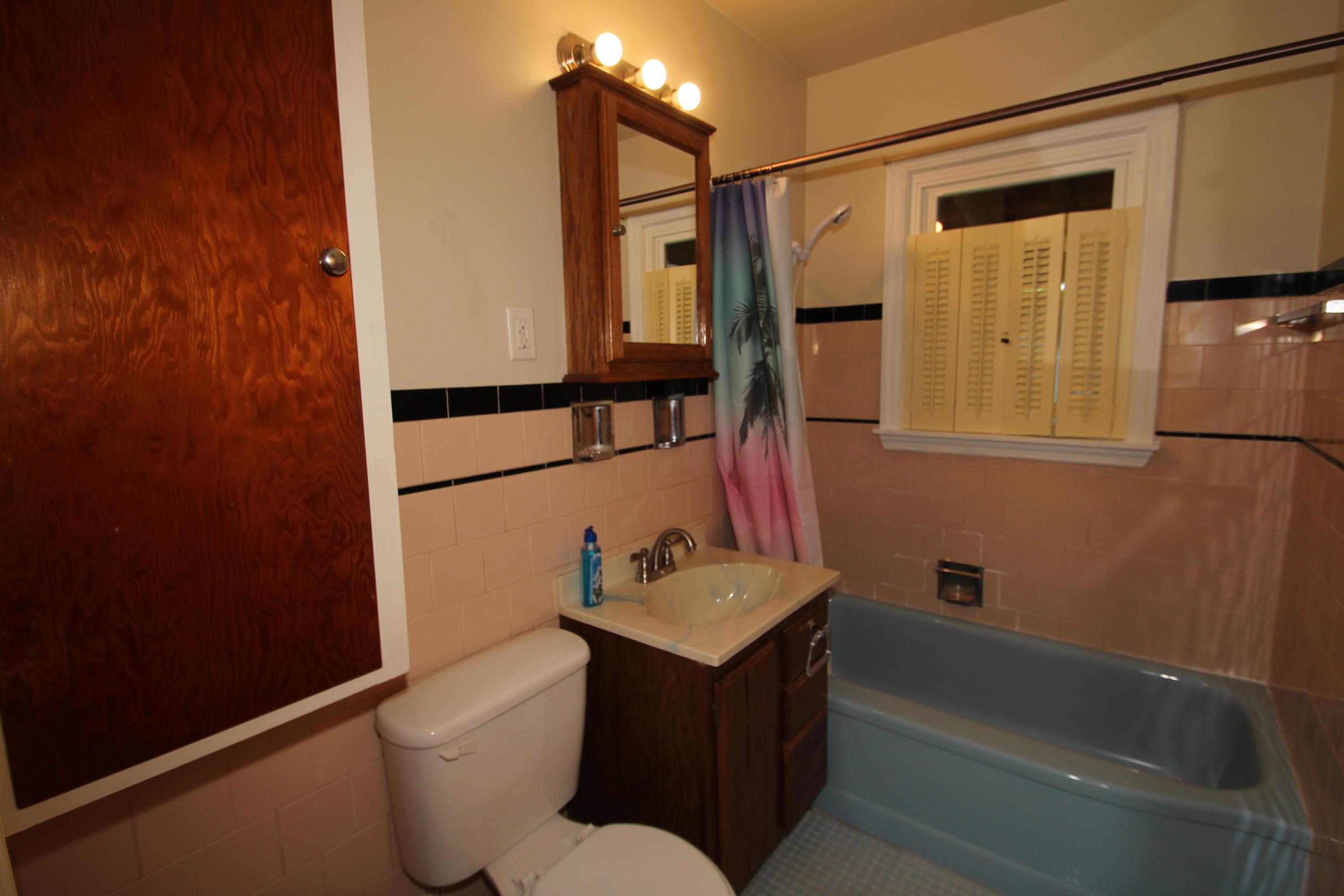 3557 Karl Road Columbus, OH 43224 - Photo 14 of 35 Gallery Image 14