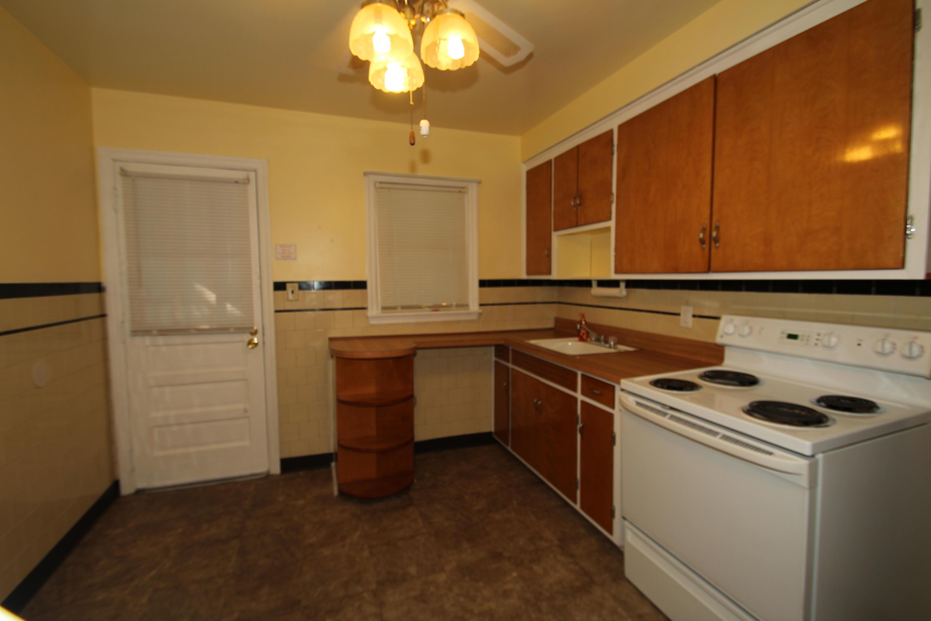 3557 Karl Road Columbus, OH 43224 - Photo 9 of 35 Gallery Image 9