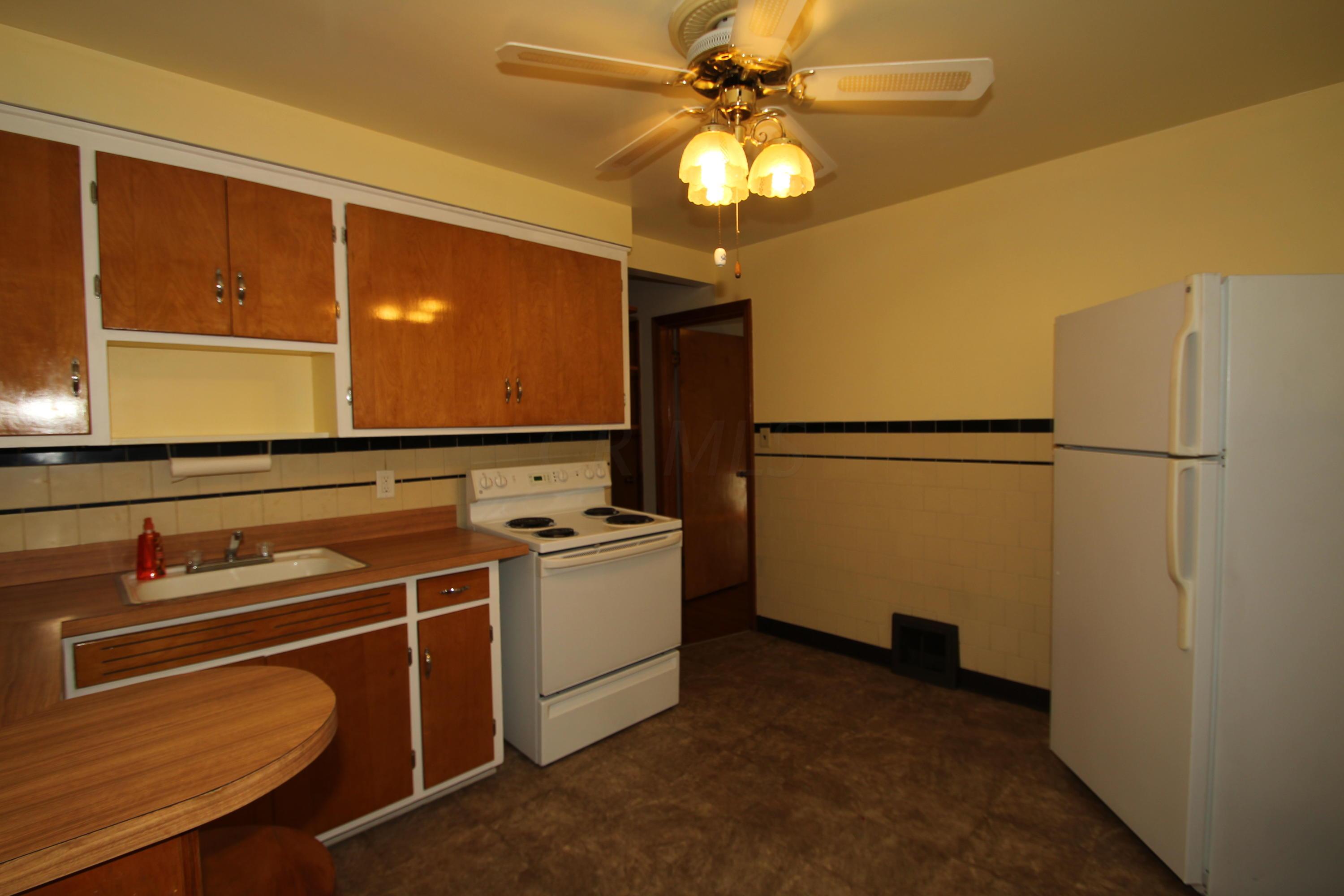 3557 Karl Road Columbus, OH 43224 - Photo 10 of 35 Gallery Image 10