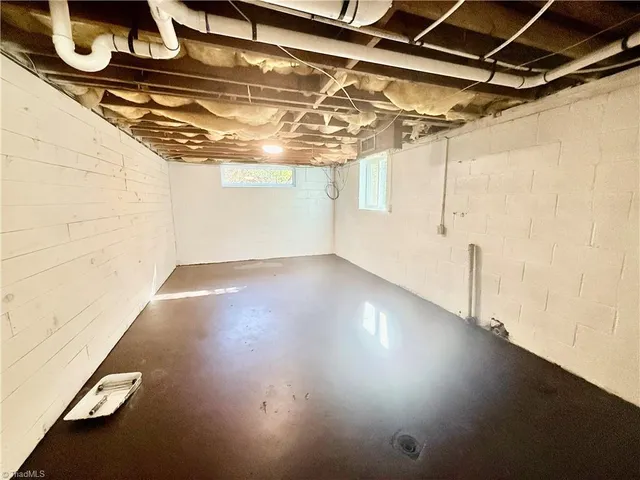 $375,000 | 5010 North Cherry Street, Kernersville, NC 27284