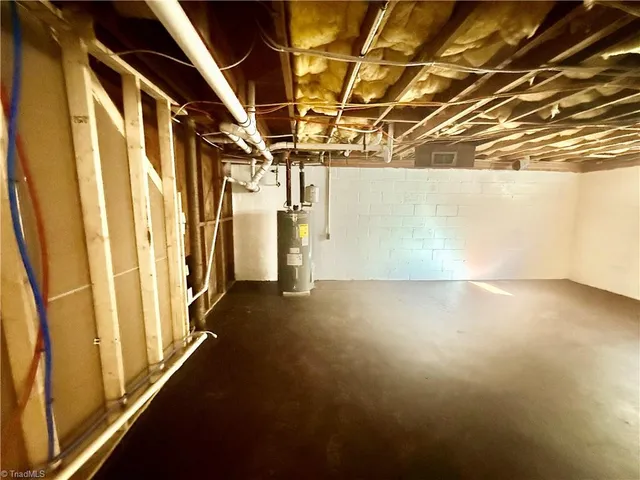 $375,000 | 5010 North Cherry Street, Kernersville, NC 27284