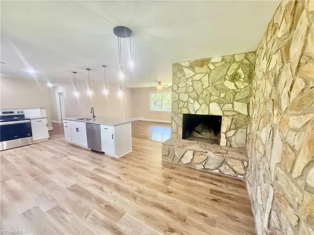 $375,000 | 5010 North Cherry Street, Kernersville, NC 27284