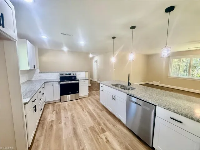 $375,000 | 5010 North Cherry Street, Kernersville, NC 27284