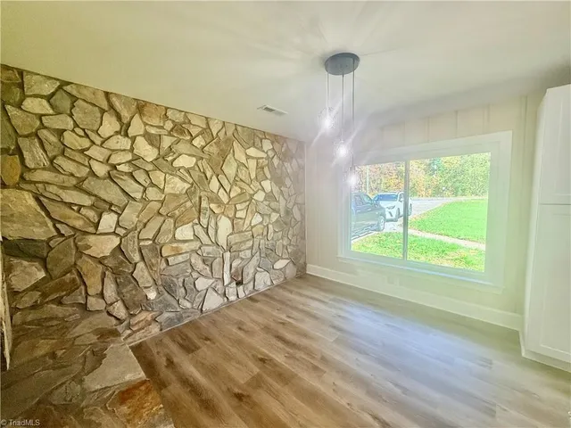 $375,000 | 5010 North Cherry Street, Kernersville, NC 27284