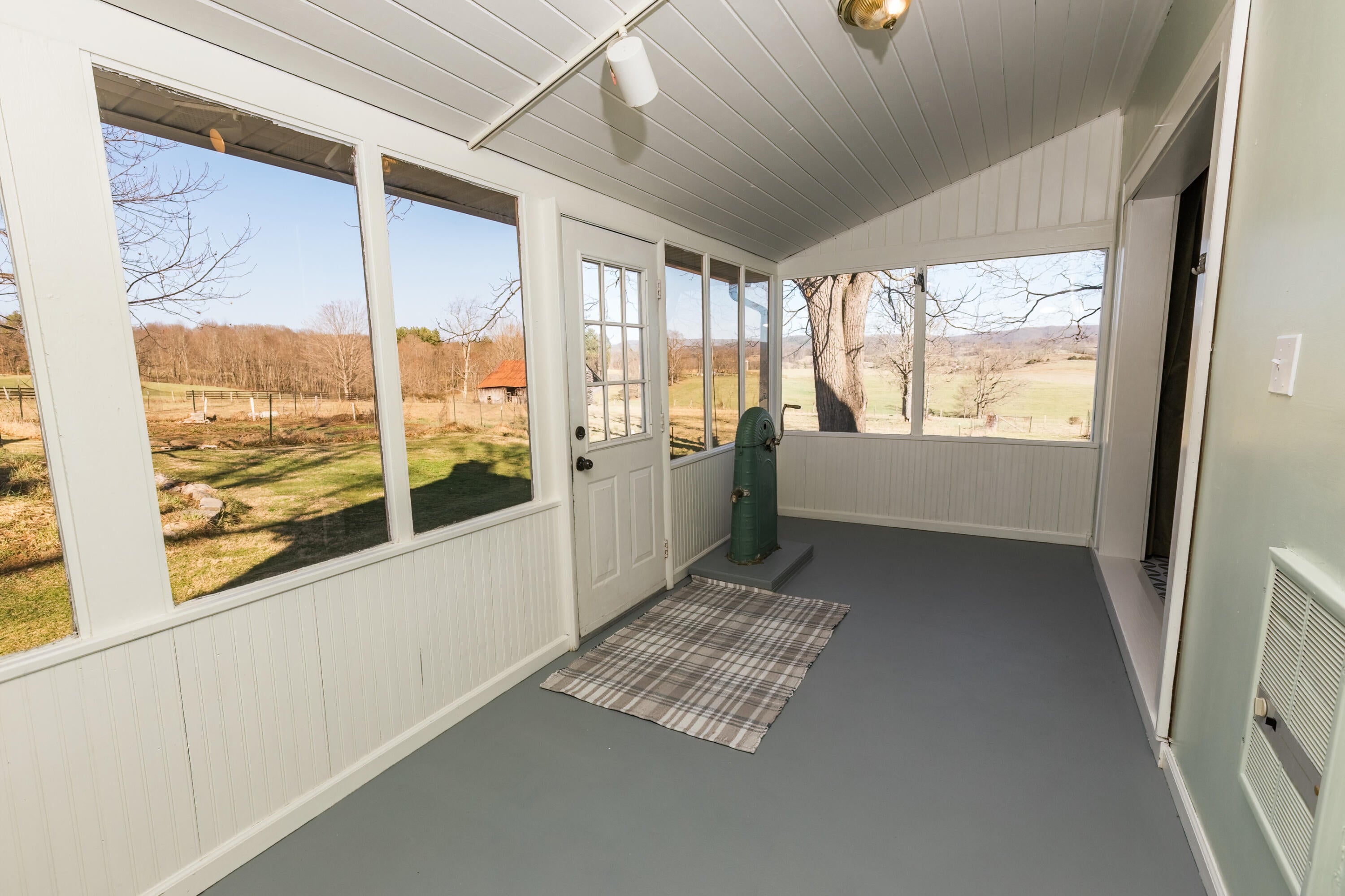 1463 Hoke's Mill Road Ronceverte, WV 24970 - Photo 35 of 60 Gallery Image 35