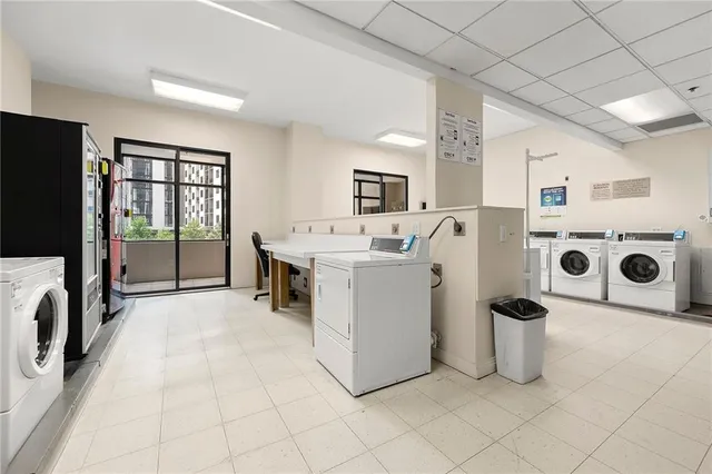 $250,000 | 3481 Lakeside Drive Northeast, Unit 801, Atlanta, GA 30326