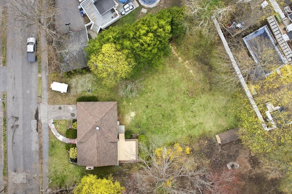 14 Sycamore Road Wakefield, MA 01880 - Photo 31 of 39 Gallery Image 31