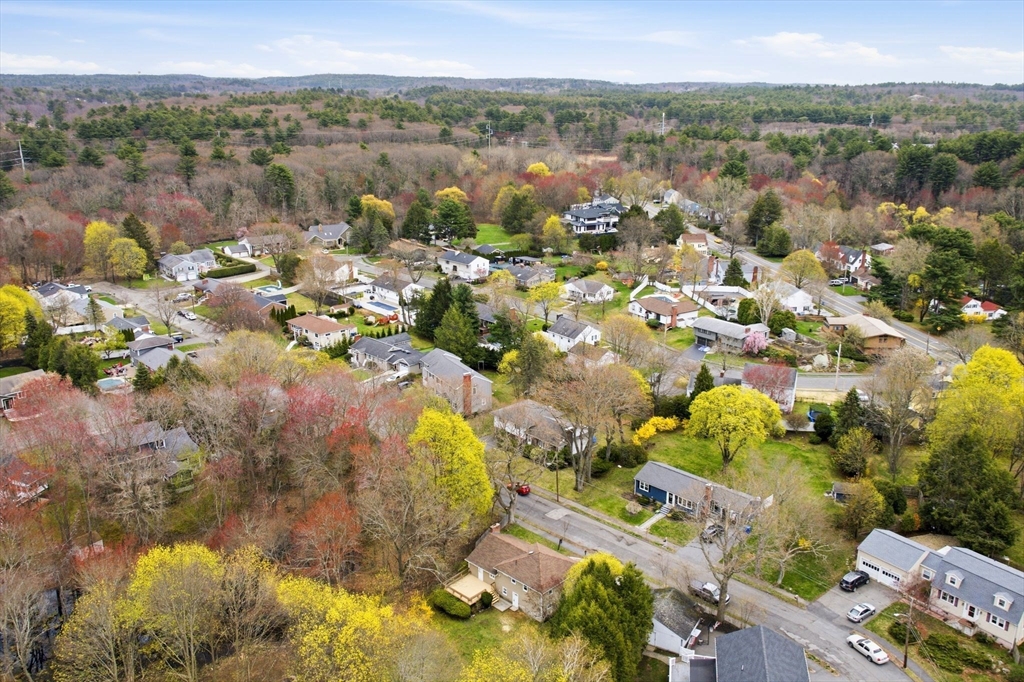 14 Sycamore Road Wakefield, MA 01880 - Photo 35 of 39 Gallery Image 35
