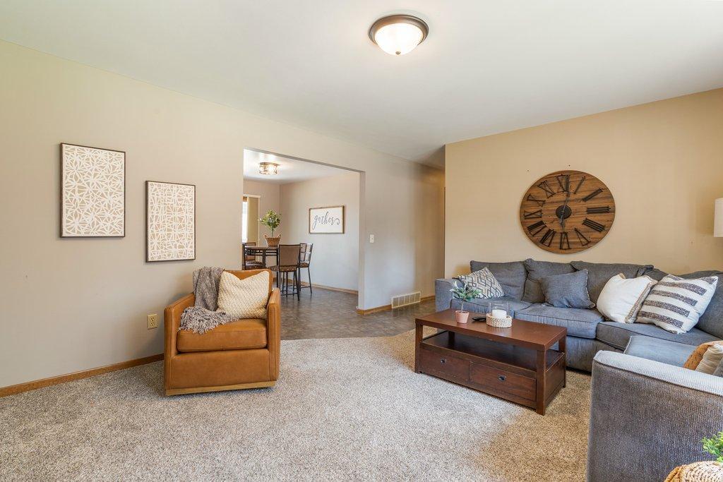 4437 Old Wells Road Eau Claire, WI 54703 - Photo 18 of 78