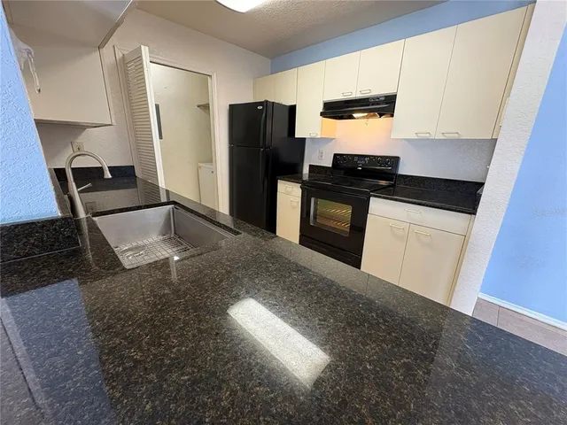 $1,350 | 2550 North Alafaya Trail, Unit 6207, Orlando, FL 32826