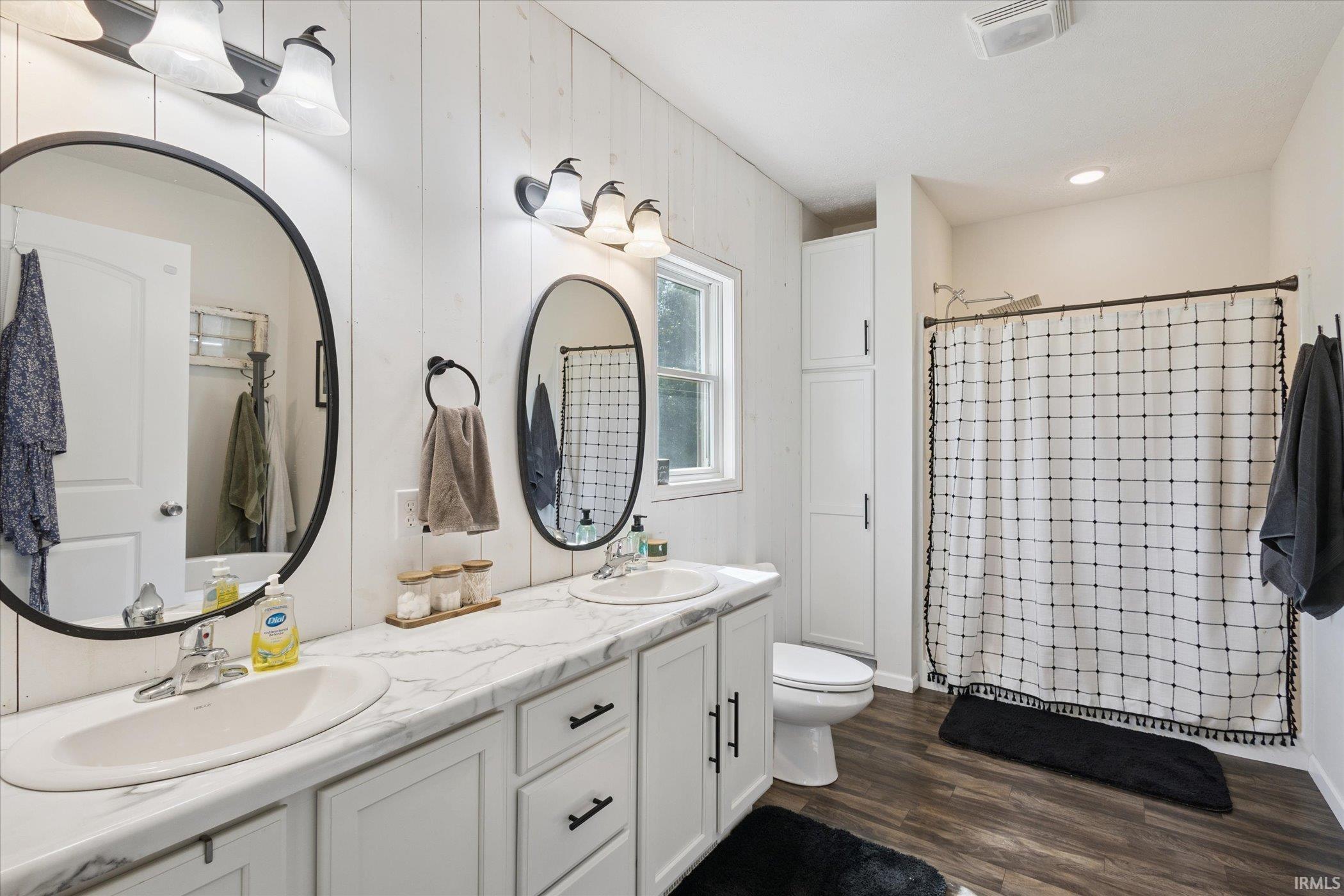 127 King Road Bremen, IN 46506 - Photo 12 of 36