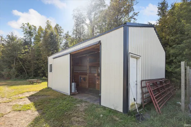 $589,999 | 127 King Road, Bremen, IN 46506