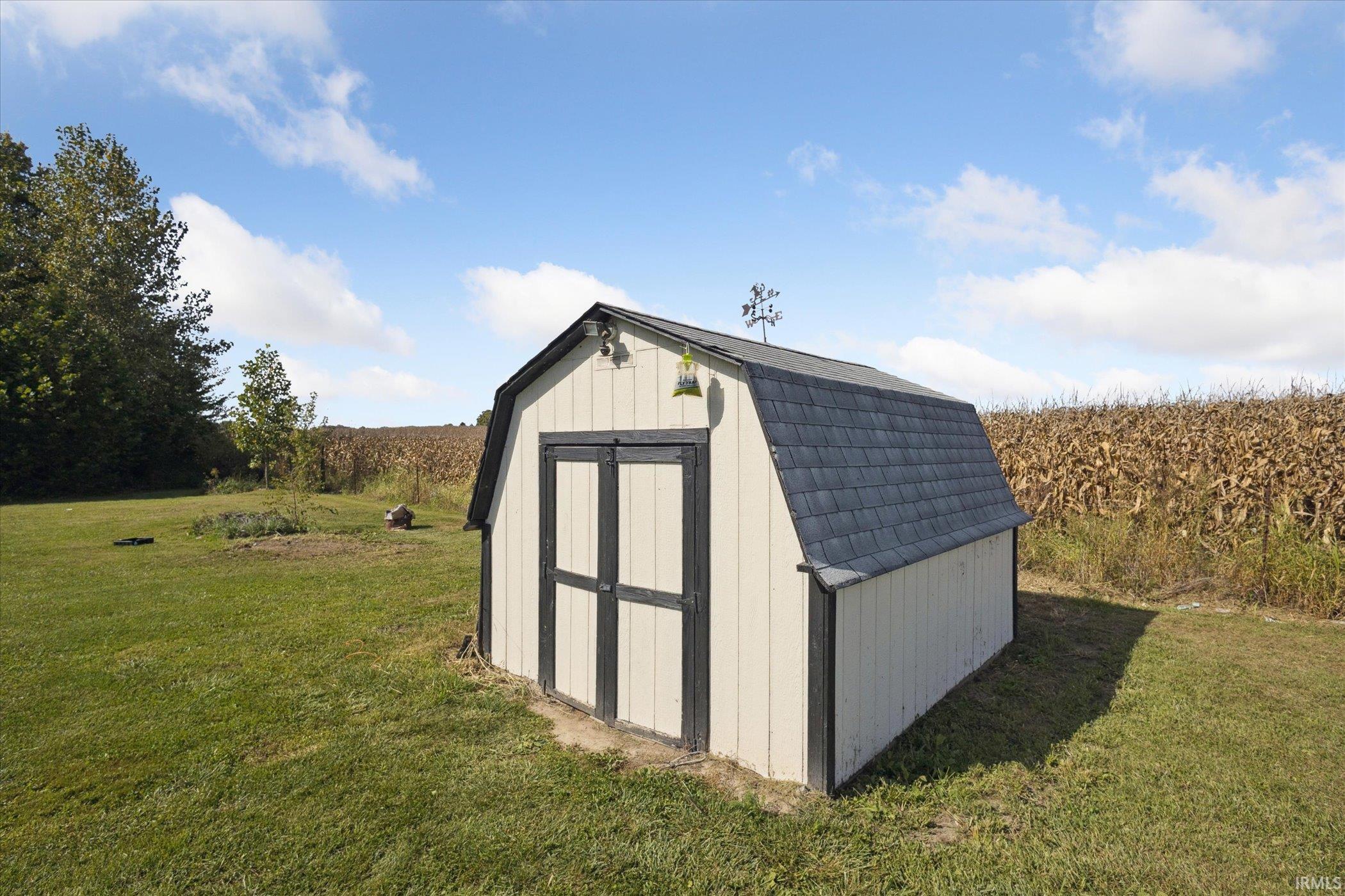 127 King Road Bremen, IN 46506 - Photo 29 of 36