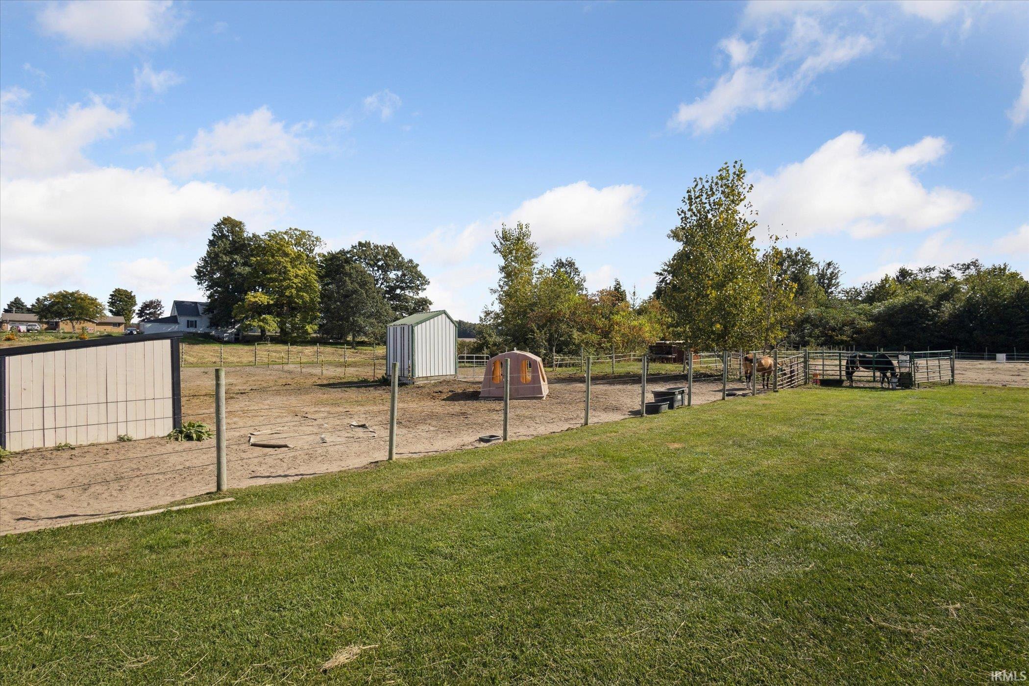 127 King Road Bremen, IN 46506 - Photo 31 of 36