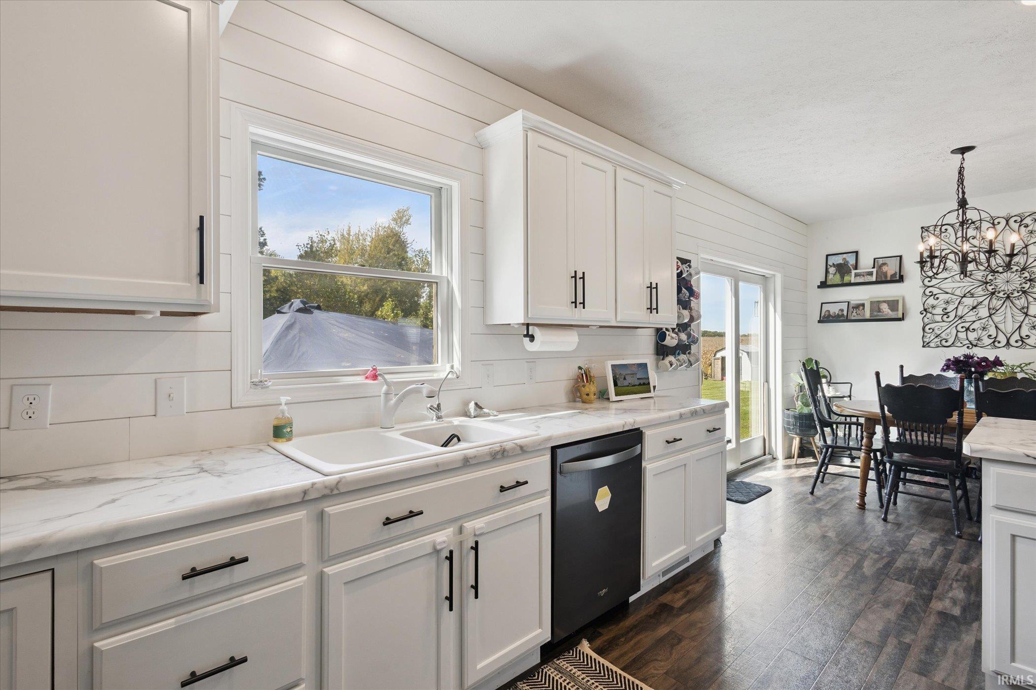 127 King Road Bremen, IN 46506 - Photo 9 of 36