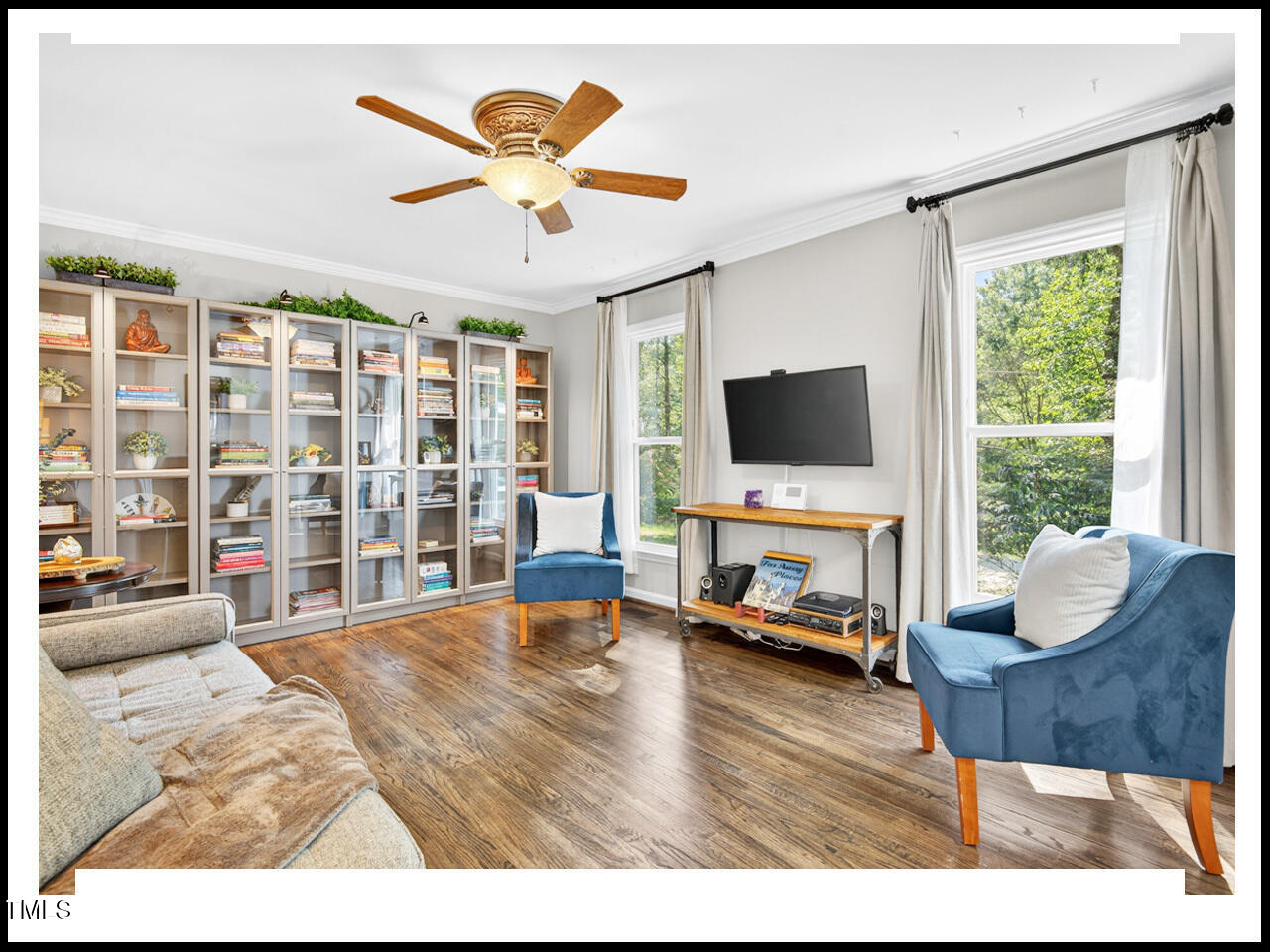 202 Brook Lane Durham, NC 27712 - Photo 8 of 69 202BrookLane.08