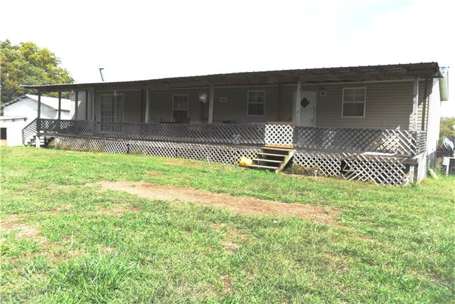 8460 Enterprise Road Mount Pleasant, TN 38474 - Photo 17 of 20 View of the back of the main house.
