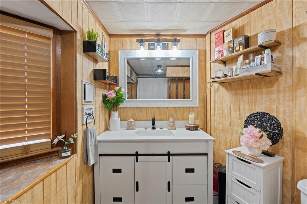5830 Austin Little Mountain Road Ronda, NC 28670 - Photo 14 of 29 Gallery Image 14