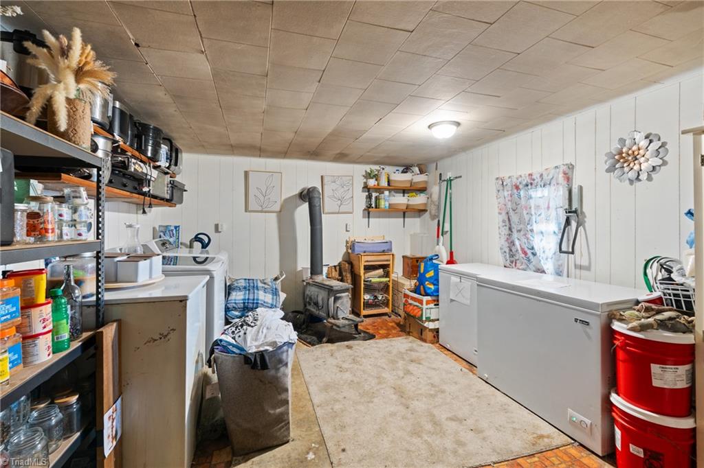 5830 Austin Little Mountain Road Ronda, NC 28670 - Photo 18 of 29 Gallery Image 18