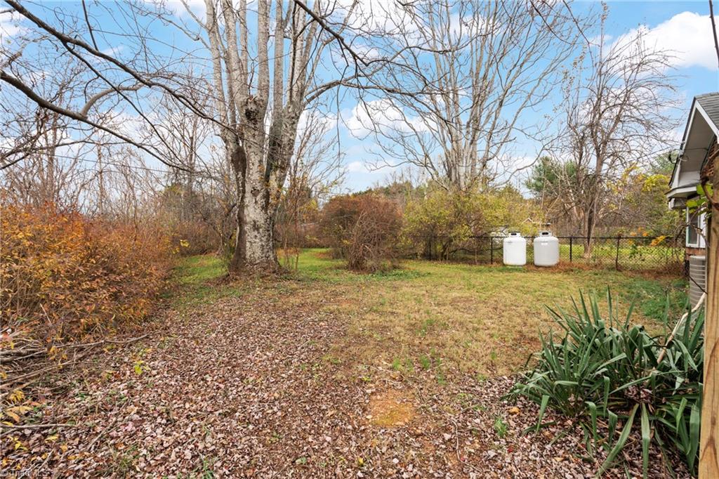 5830 Austin Little Mountain Road Ronda, NC 28670 - Photo 23 of 29 Gallery Image 23