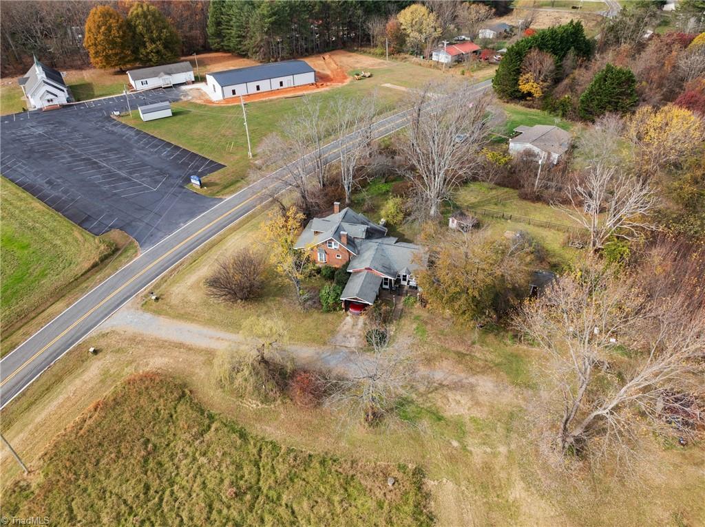 5830 Austin Little Mountain Road Ronda, NC 28670 - Photo 28 of 29 Gallery Image 28