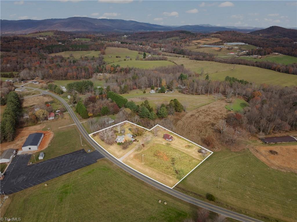 5830 Austin Little Mountain Road Ronda, NC 28670 - Photo 29 of 29 Gallery Image 29