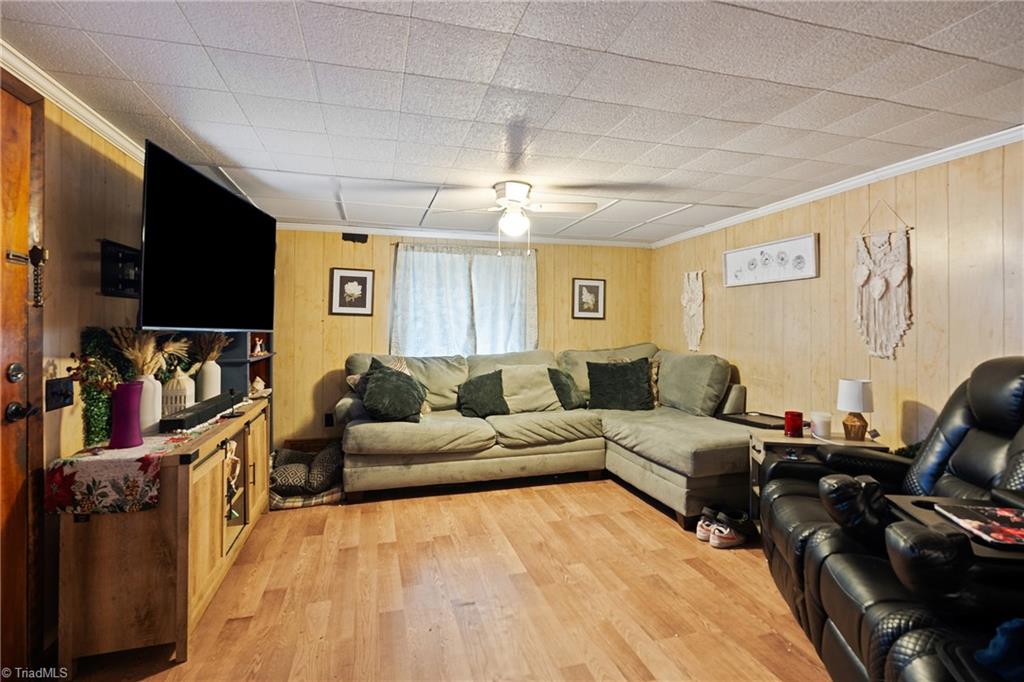 5830 Austin Little Mountain Road Ronda, NC 28670 - Photo 5 of 29 Gallery Image 5