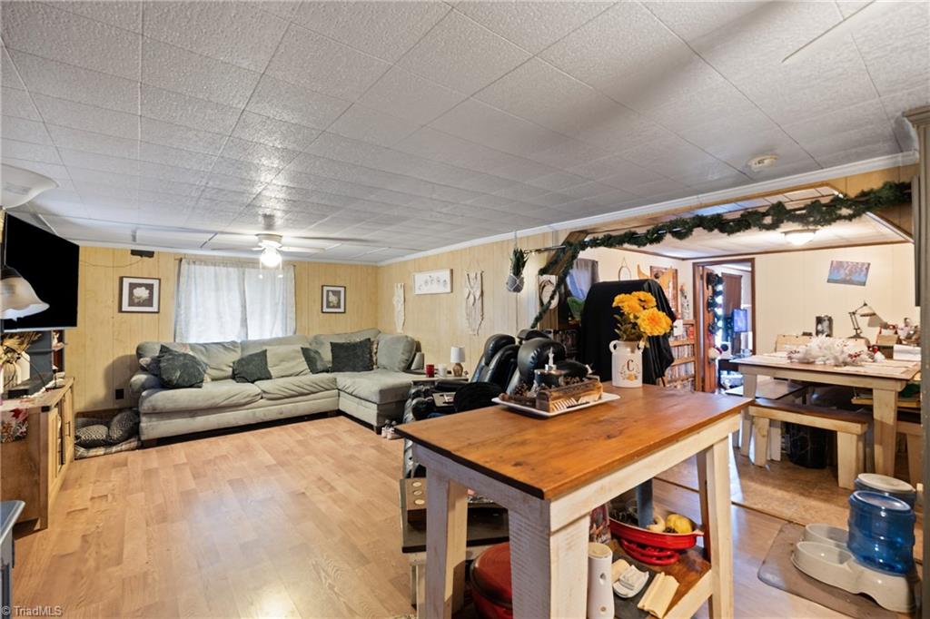 5830 Austin Little Mountain Road Ronda, NC 28670 - Photo 7 of 29 Gallery Image 7