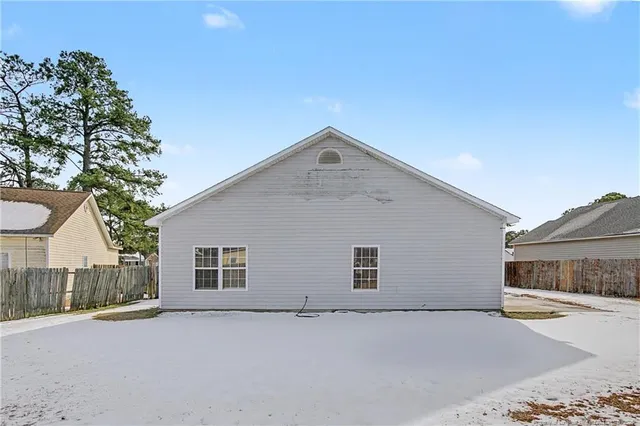 $209,900 | 3812 Goforth Drive, Hope Mills, NC 28348