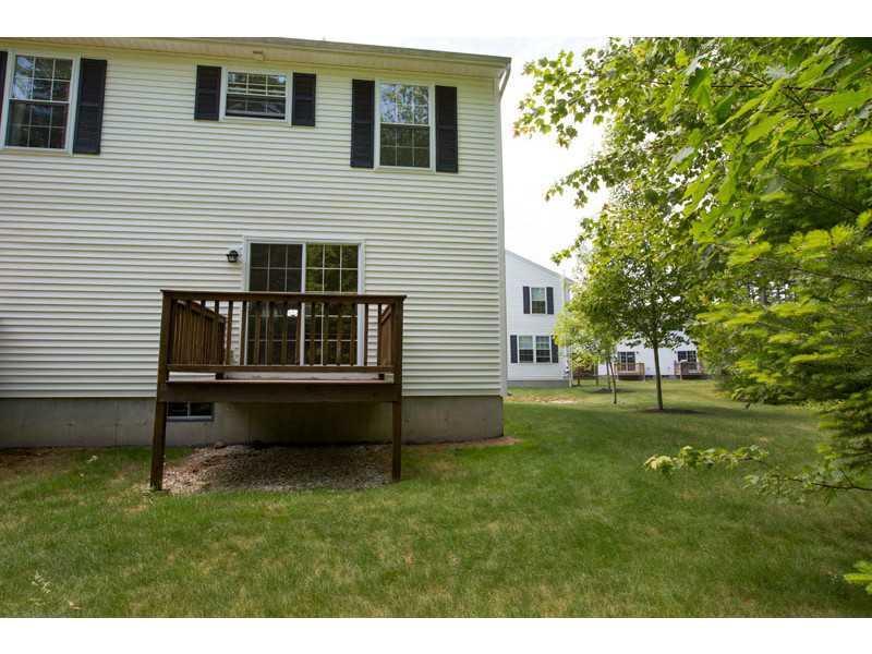 240 Barnstable Road, Unit 20 South Portland, ME 04106 - Photo 28 of 35 Exterior Back.