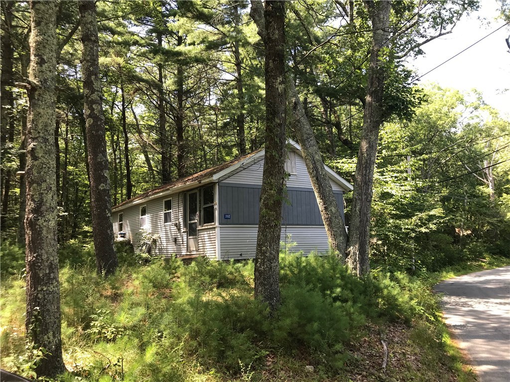 202 George Allen Road Glocester, RI 02814 - Photo 3 of 9