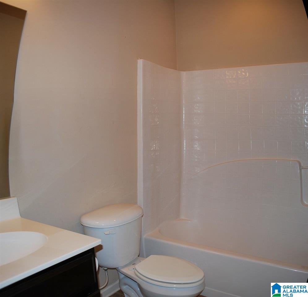 4627 Brookshire Loop Bessemer, AL 35022 - Photo 19 of 38