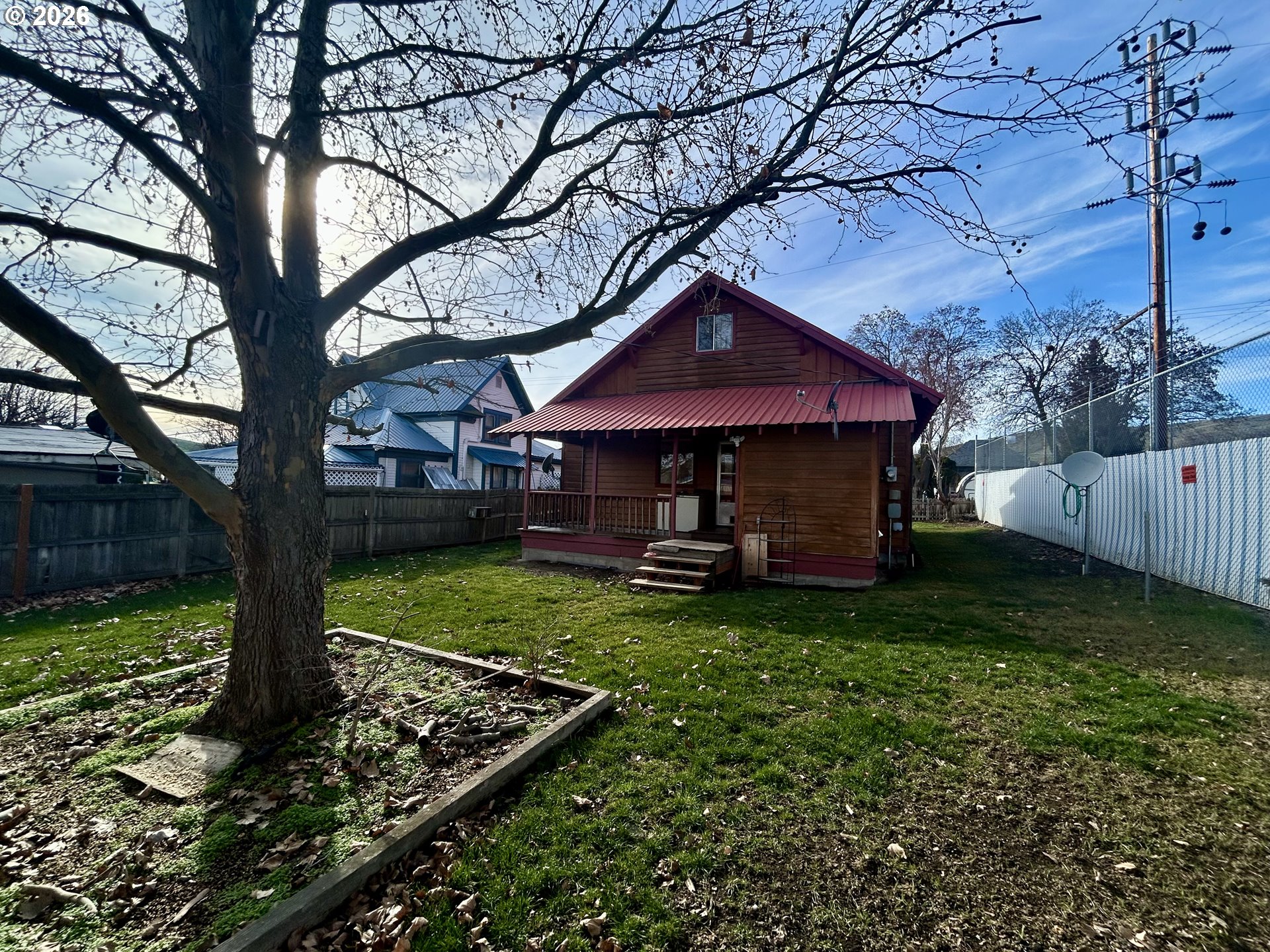 260 Heisler Street Dufur, OR 97021 - Photo 21 of 22