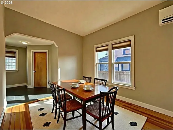 $309,000 | 260 Heisler Street, Dufur, OR 97021