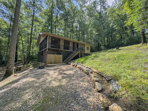 $350,000 | 89 Box Turtle Lane, Murphy, NC 28906