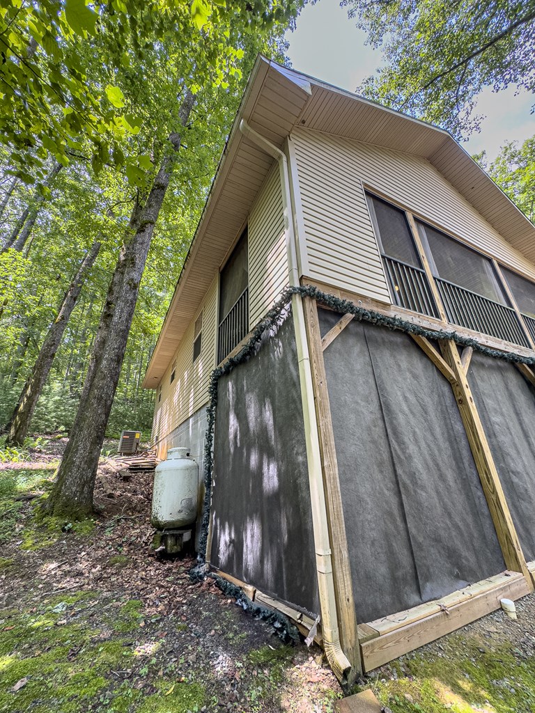 89 Box Turtle Lane Murphy, NC 28906 - Photo 12 of 55 a view of a house with backyard and trees