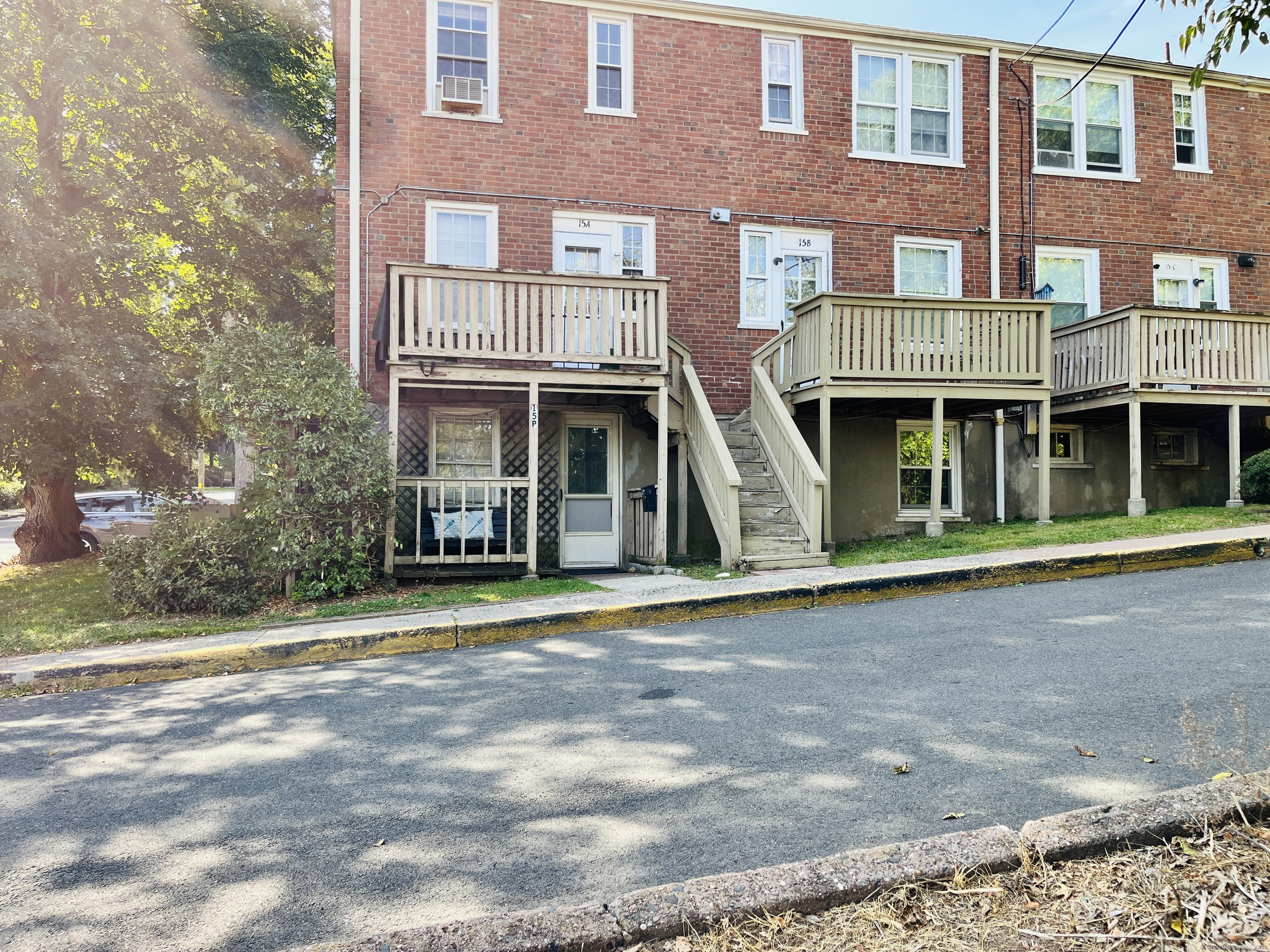 Welcome to 15P Forest St!