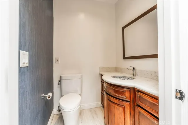 $2,250,000 | 837 South Sierra Bonita Avenue, Los Angeles, CA 90036