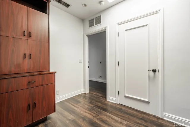 $2,250,000 | 837 South Sierra Bonita Avenue, Los Angeles, CA 90036