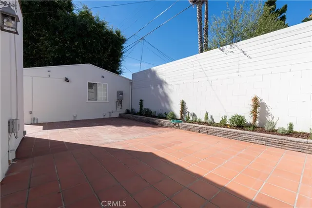 $2,250,000 | 837 South Sierra Bonita Avenue, Los Angeles, CA 90036