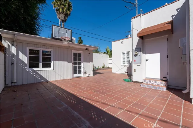 $2,250,000 | 837 South Sierra Bonita Avenue, Los Angeles, CA 90036