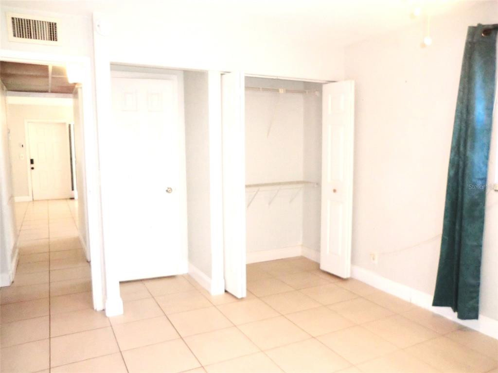 102 Cambridge Trail, Unit 229 Sun City Center, FL 33573 - Photo 10 of 18