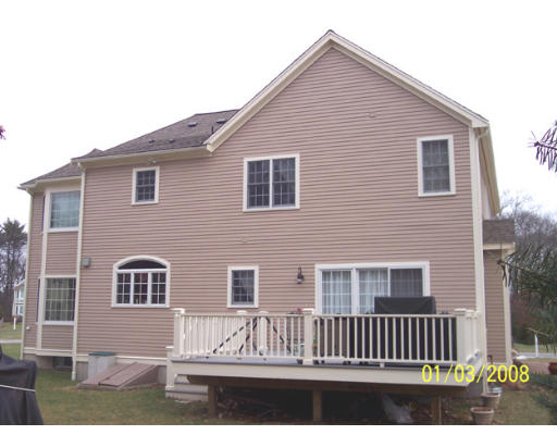 84 Thistle Road North Andover, MA 01845 - Photo 19 of 19 Gallery Image 19
